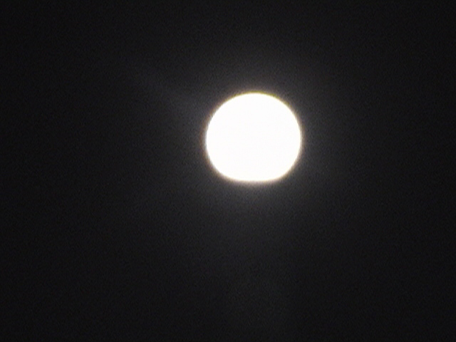 The moon in Donsol