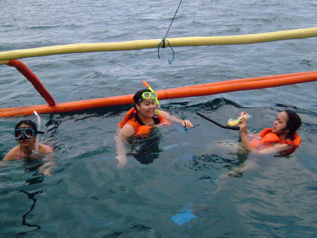 Snorkelling Donsol