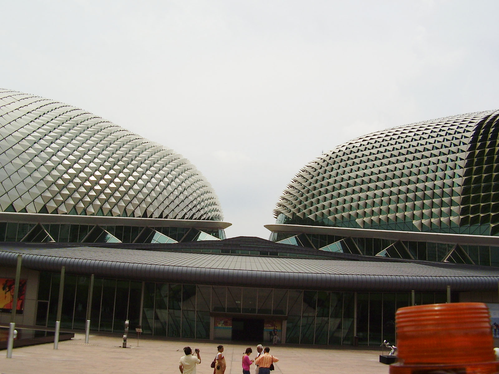 First-time in Singapore: the Magic of the Lion City