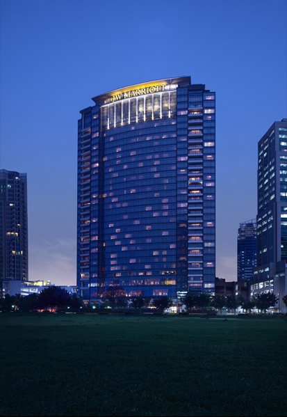 https://commons.wikimedia.org/wiki/File:JW_Marriott_Hotel_Jakarta.jpg#/media/File:JW_Marriott_Hotel_Jakarta.jpg