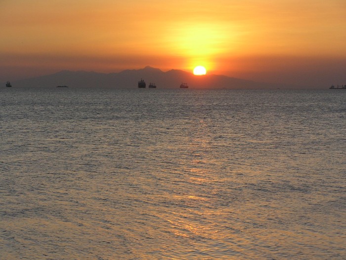 Sunset at Manila Bay, Metro Manila