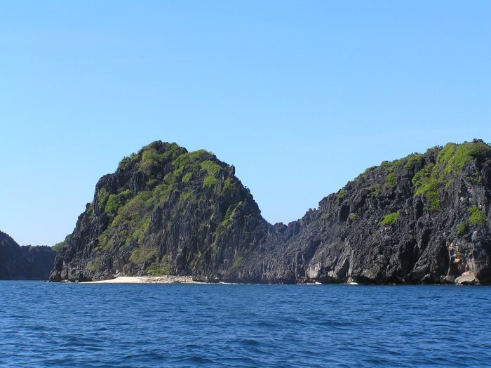 Black Island Palawan