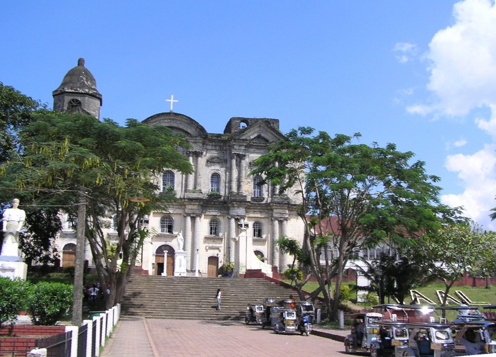 PA170167b Taal Town