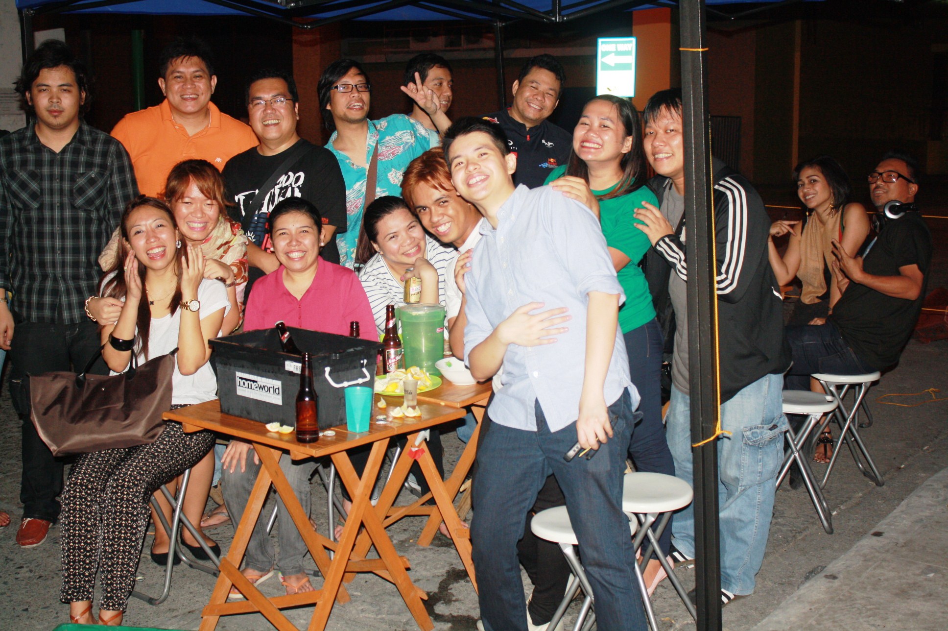 New friendships are made in MNL Boutique Hostel.