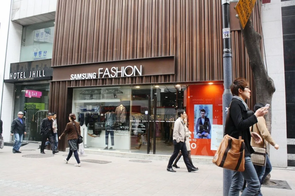 Myeongdong: Unleashing the Delights of Seoul’s Vibrant Heart