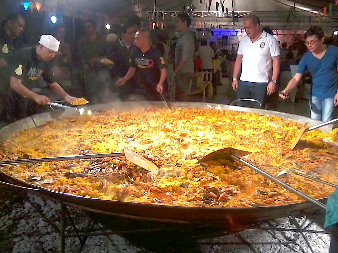 Festival de la Paella Gigante: A Spanish Feast