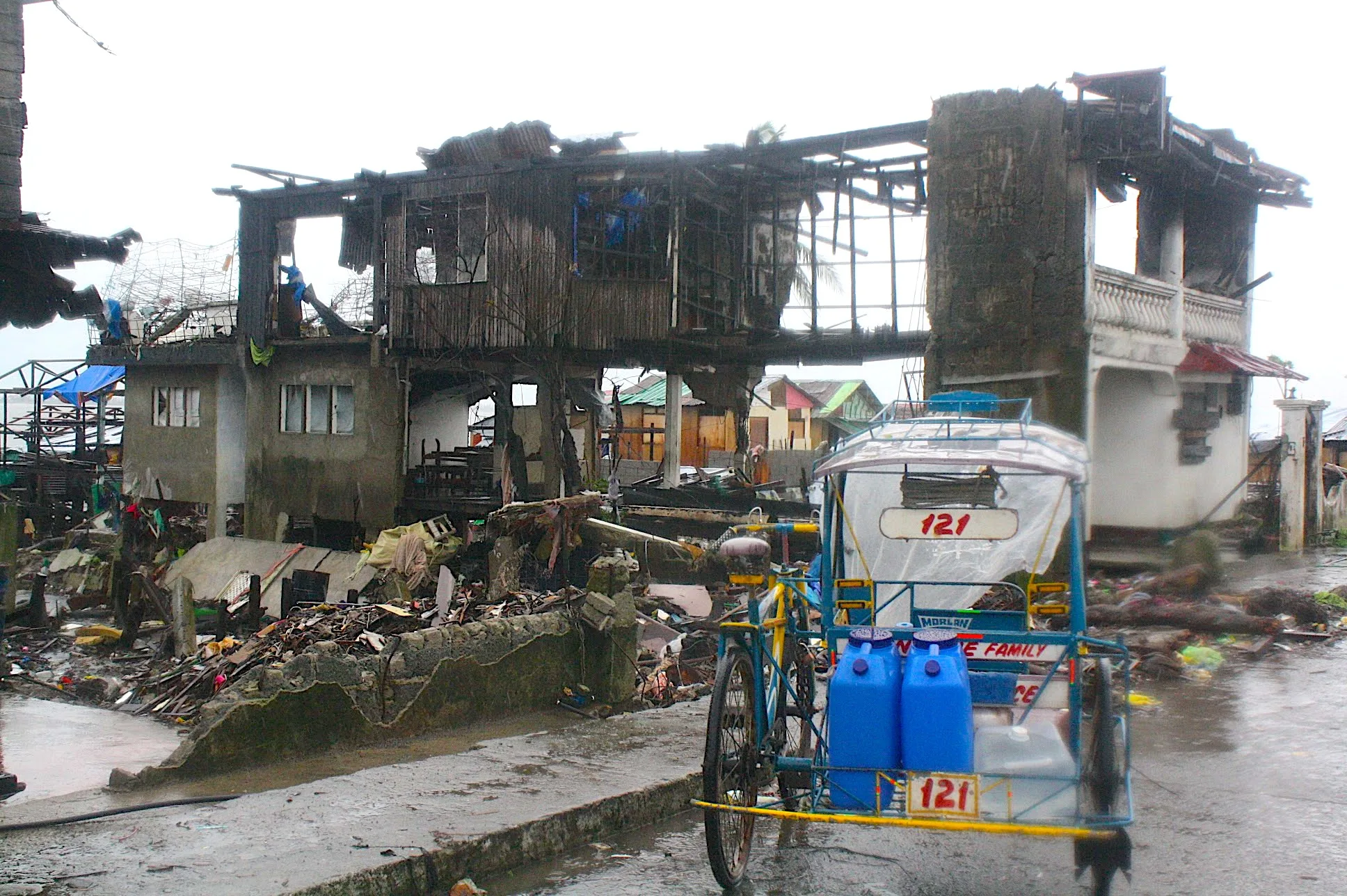 Our post-Typhoon Yolanda Volunteer Trip in Tacloban and Basey