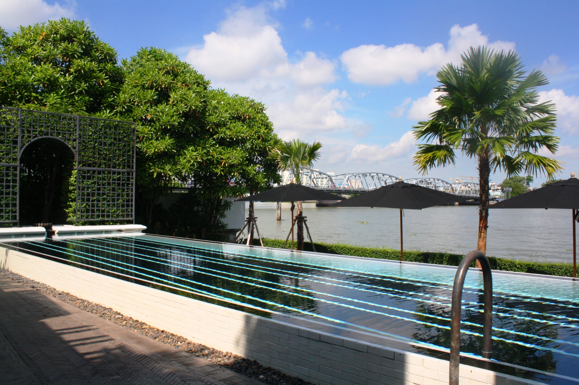 Cool off in this pool overlooking Chao Praya River.