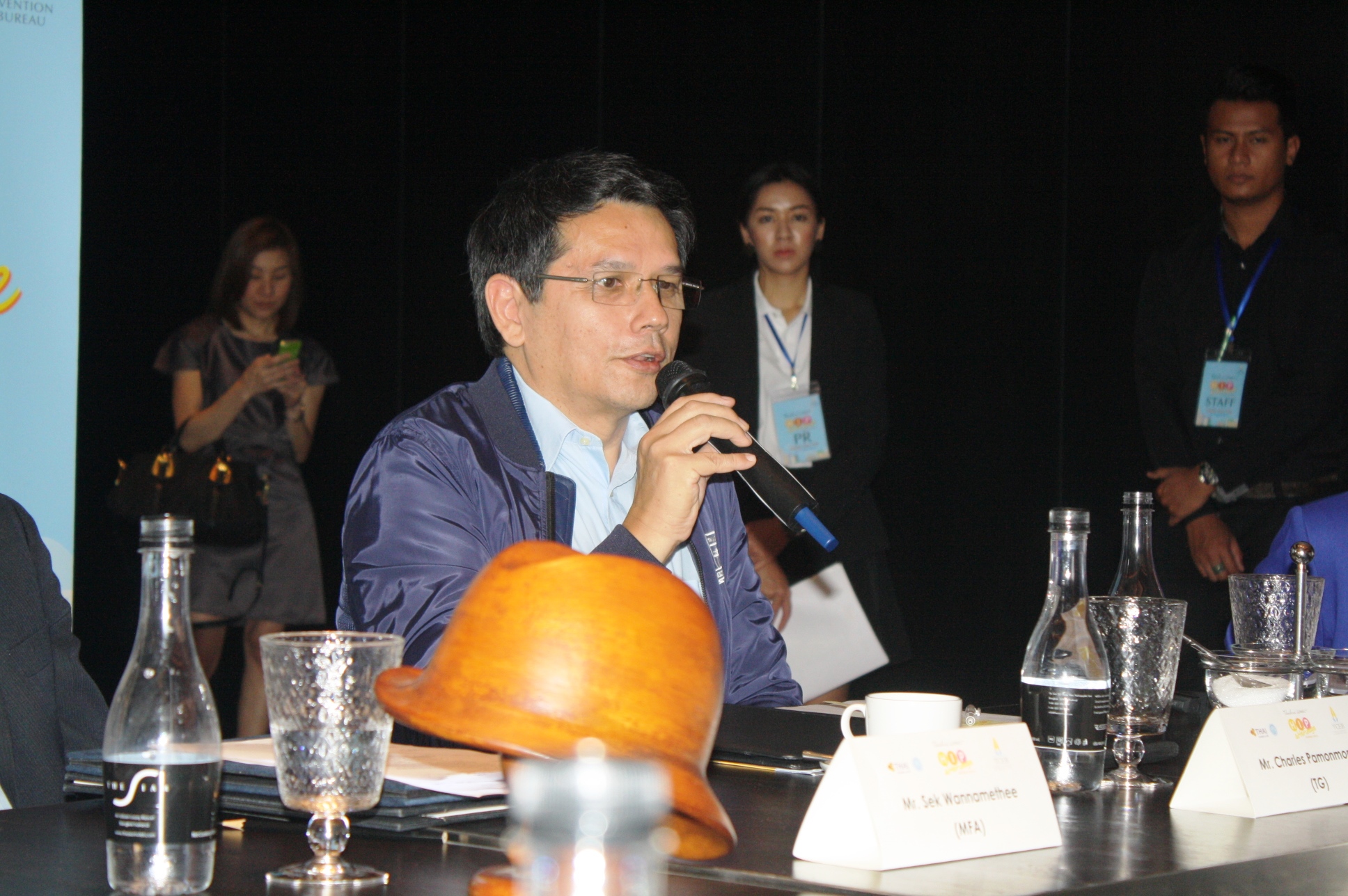 Mr. Charles Pamonmontri of Thai Airways.