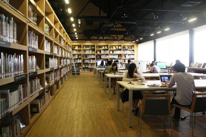 The library at the TCDC Resource Center in Chiang Mai.