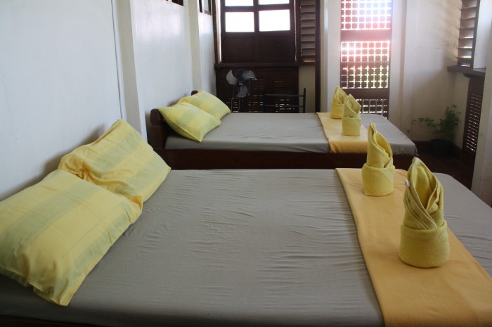 Twin bed room.