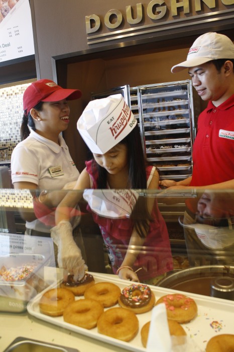 Customize and decorate your donut!