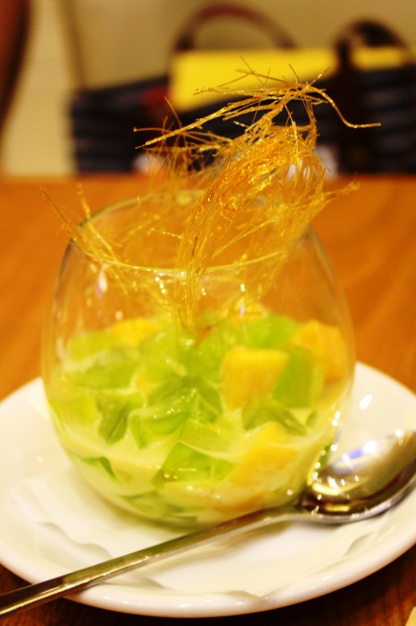 Mango Pandan with that attractive caramelized sugar strands.