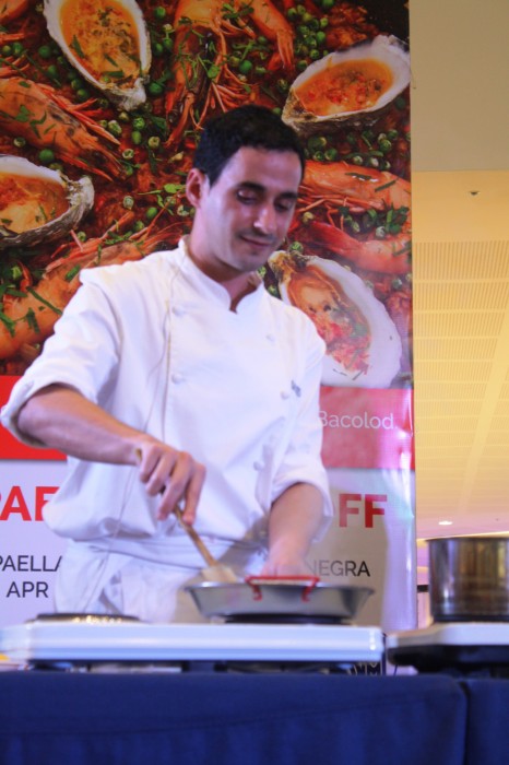 Chef David at the Paella Negra corner.