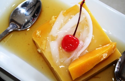 Leche flan.