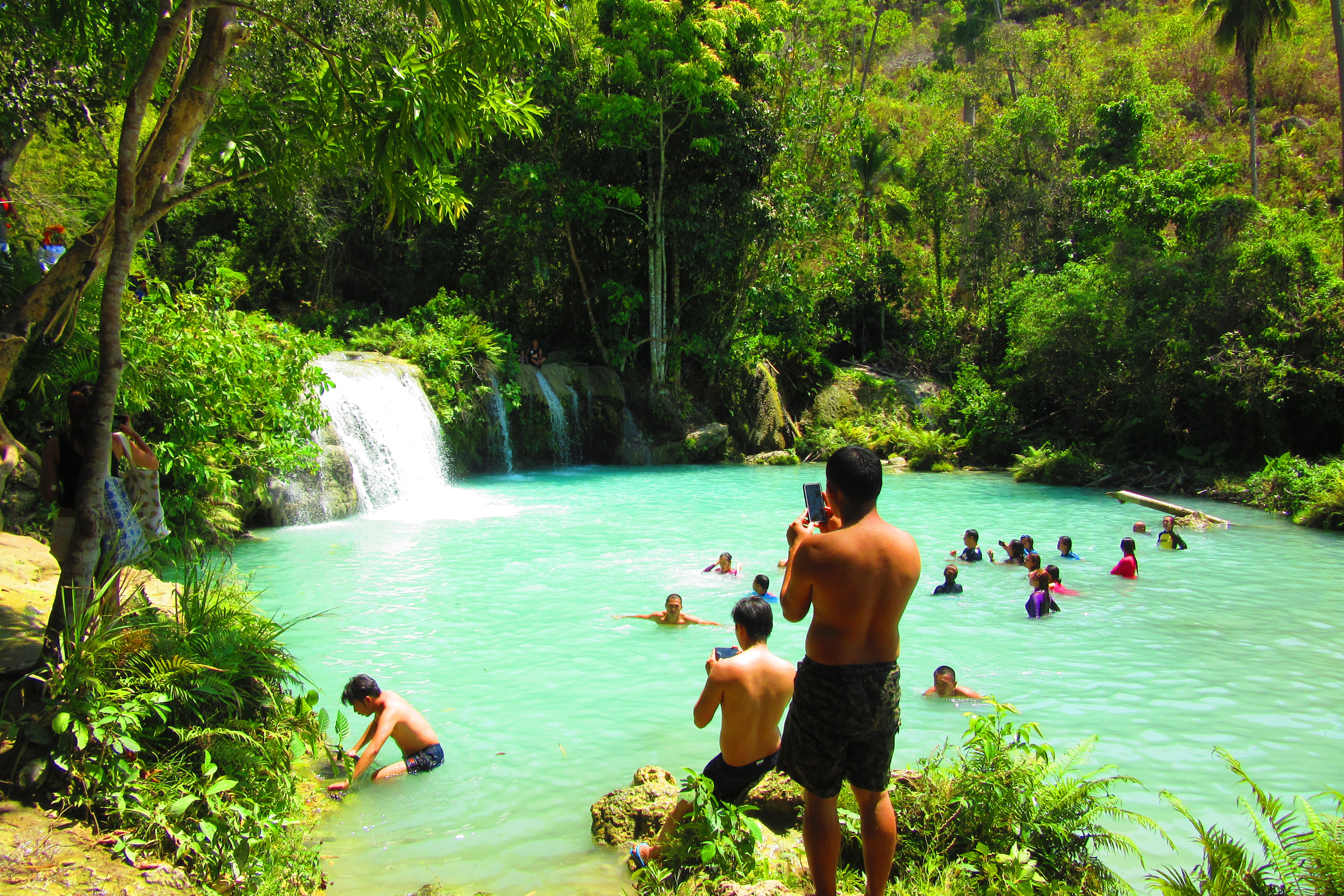 Cambugahay Falls