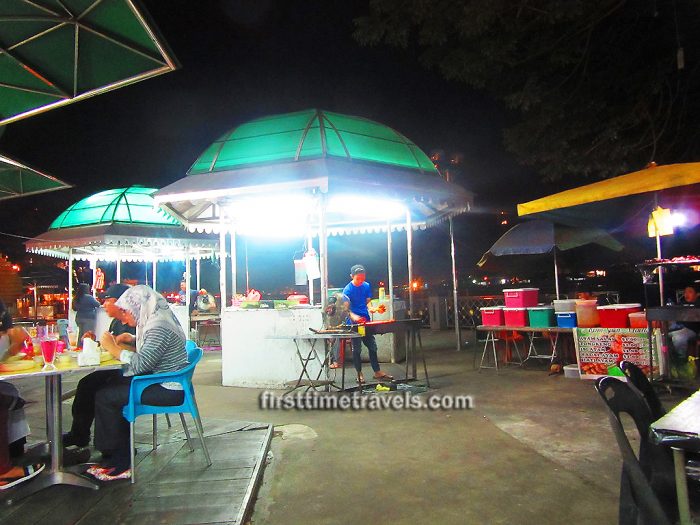 The stalls sell satays.