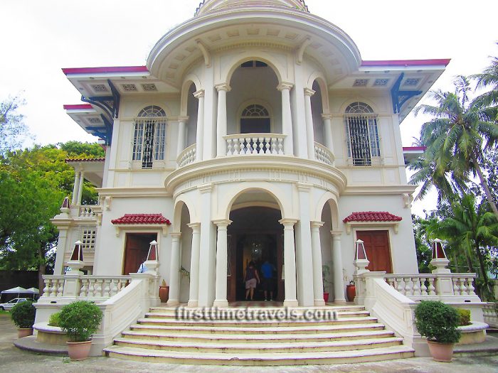 Molo Mansion