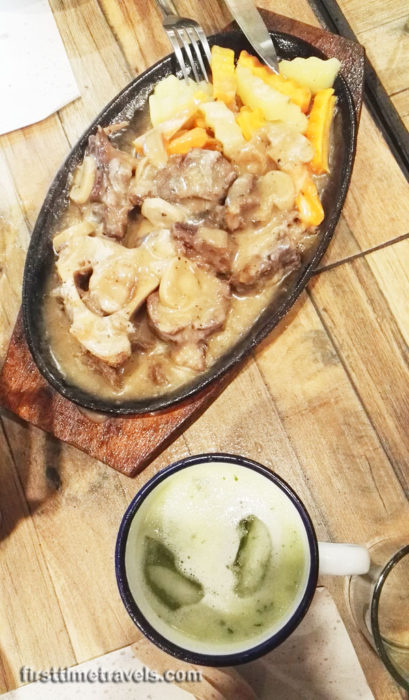 Bones & Belly Restaurant