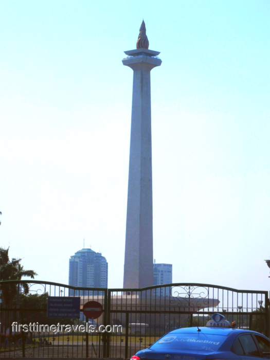 Monas