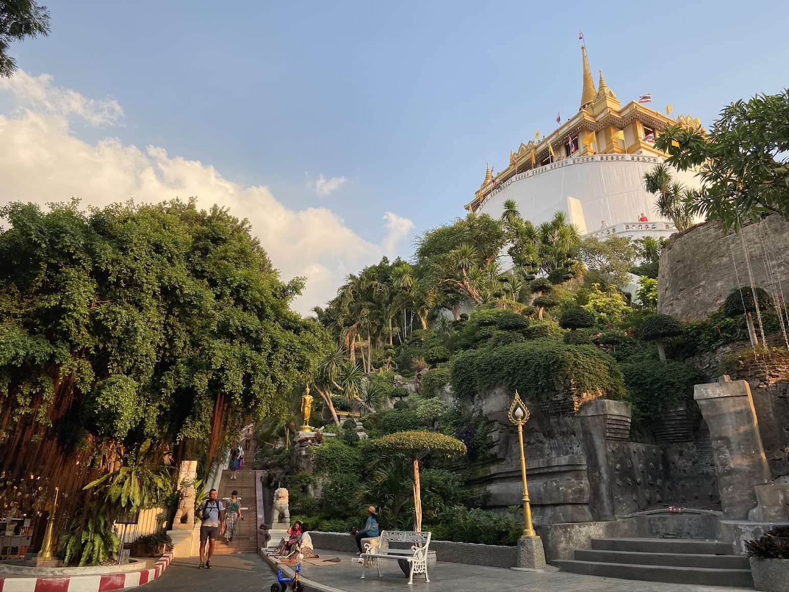 Wat Saket