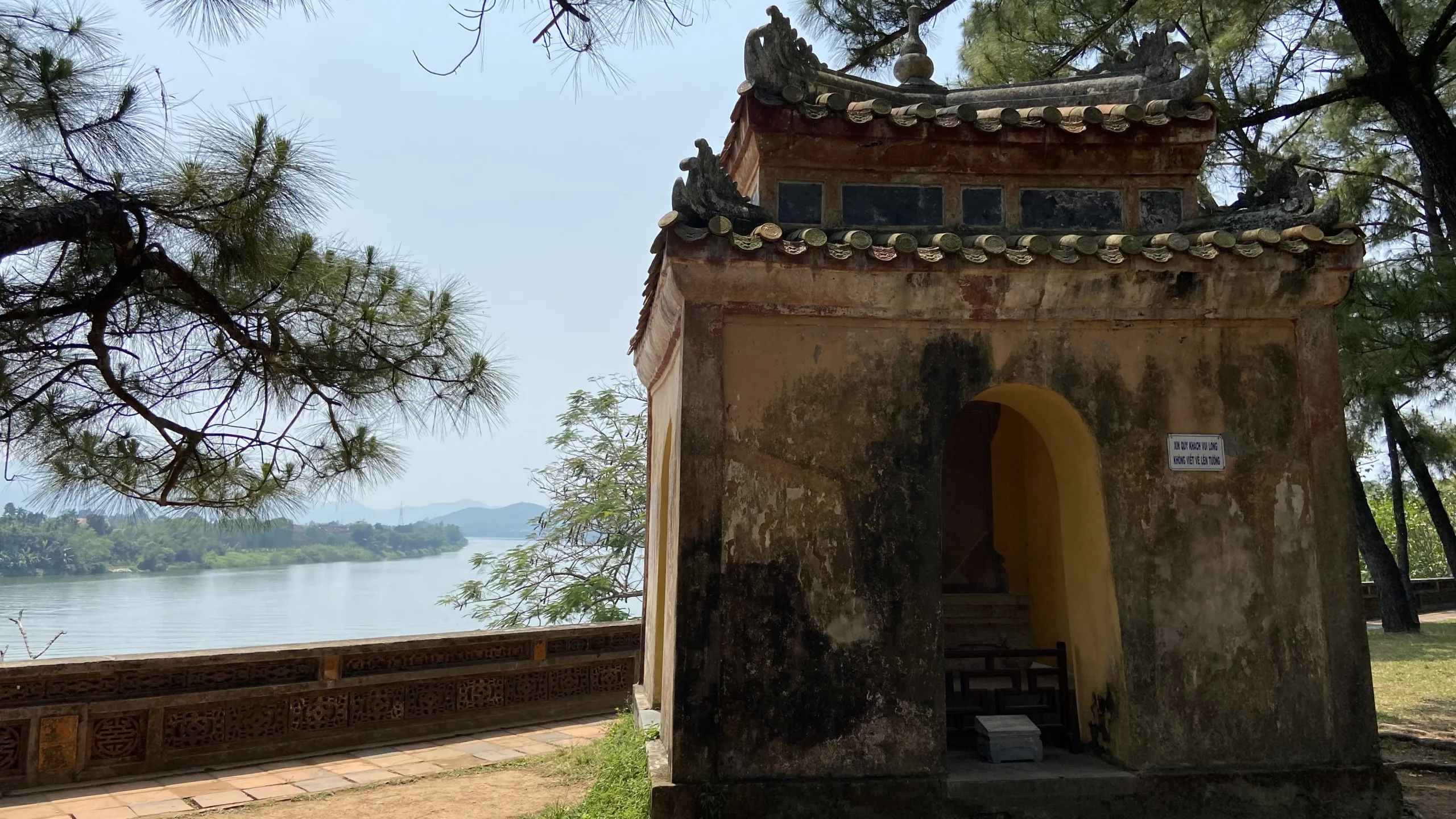 Thien Mu Pagoda