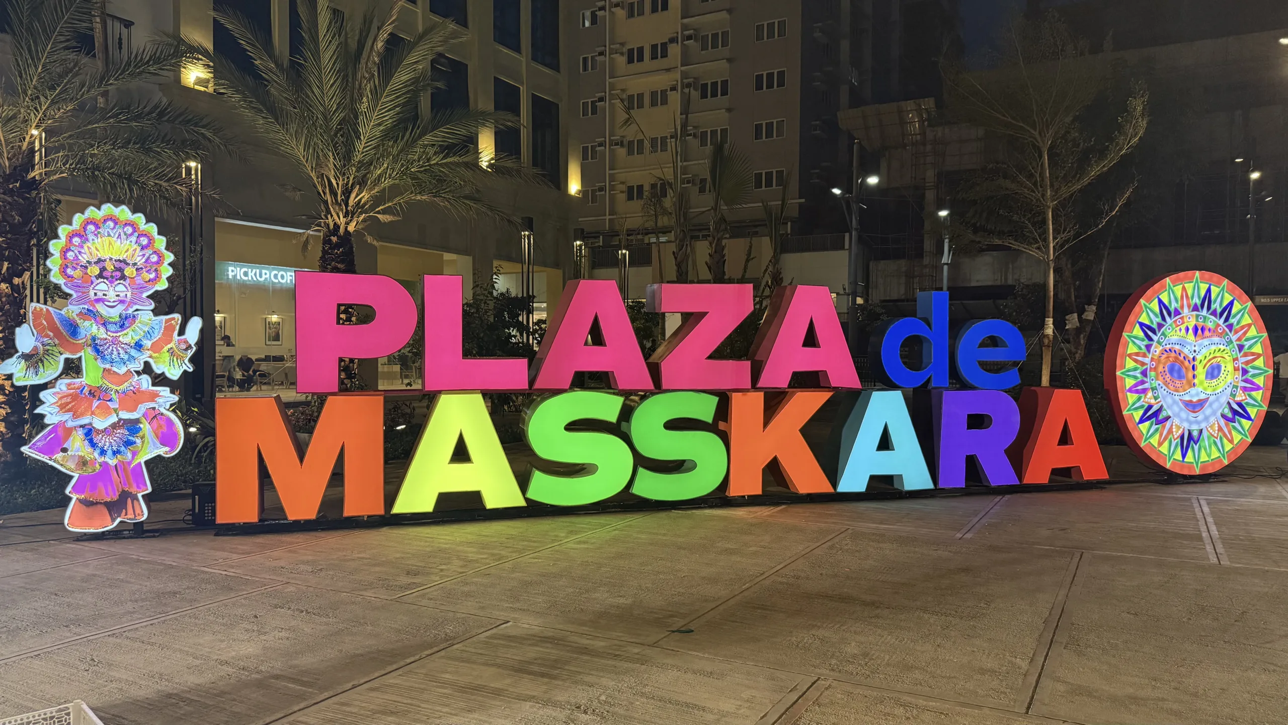 Plaza de Masskara